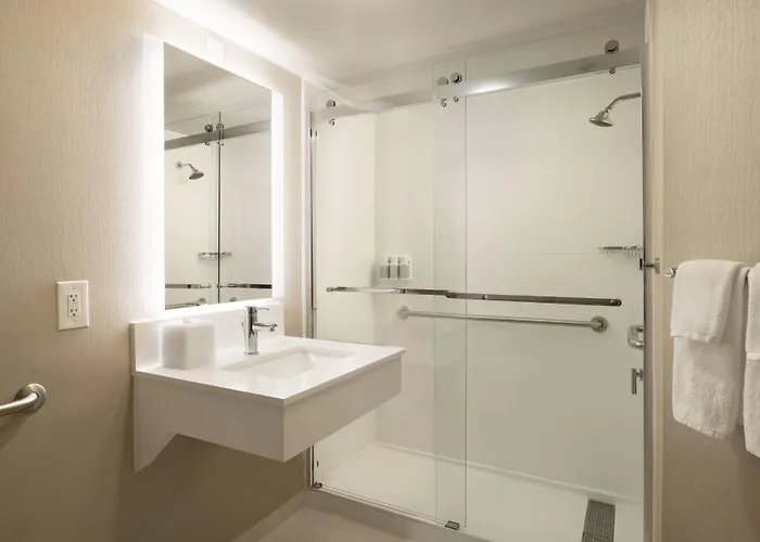 Springhill Worth Hotel 3*